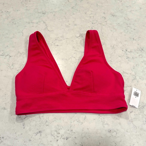 NWT Old Navy Ribbed Textured Hot Pink Plunge Bikini Top Women's Medium Padding - Picture 2 of 9